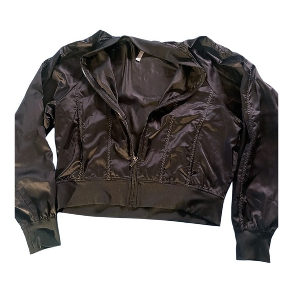 Fabletics Demi Lovato Tori Woven Women's Black Bomber Jacket Size S - Picture 4 of 9